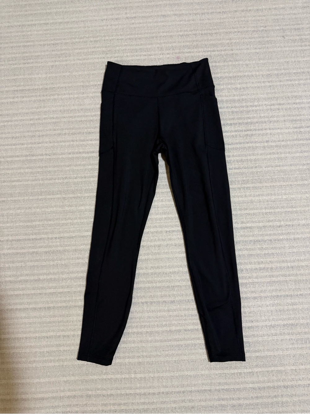Victoria’s Secret VSX Black Active Leggings Sz M